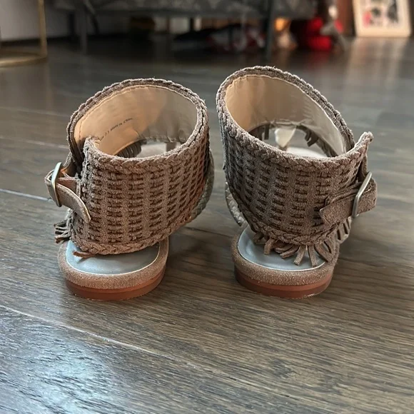 Dolce Vita Ankle Strap Sandals - Picture 4 of 6